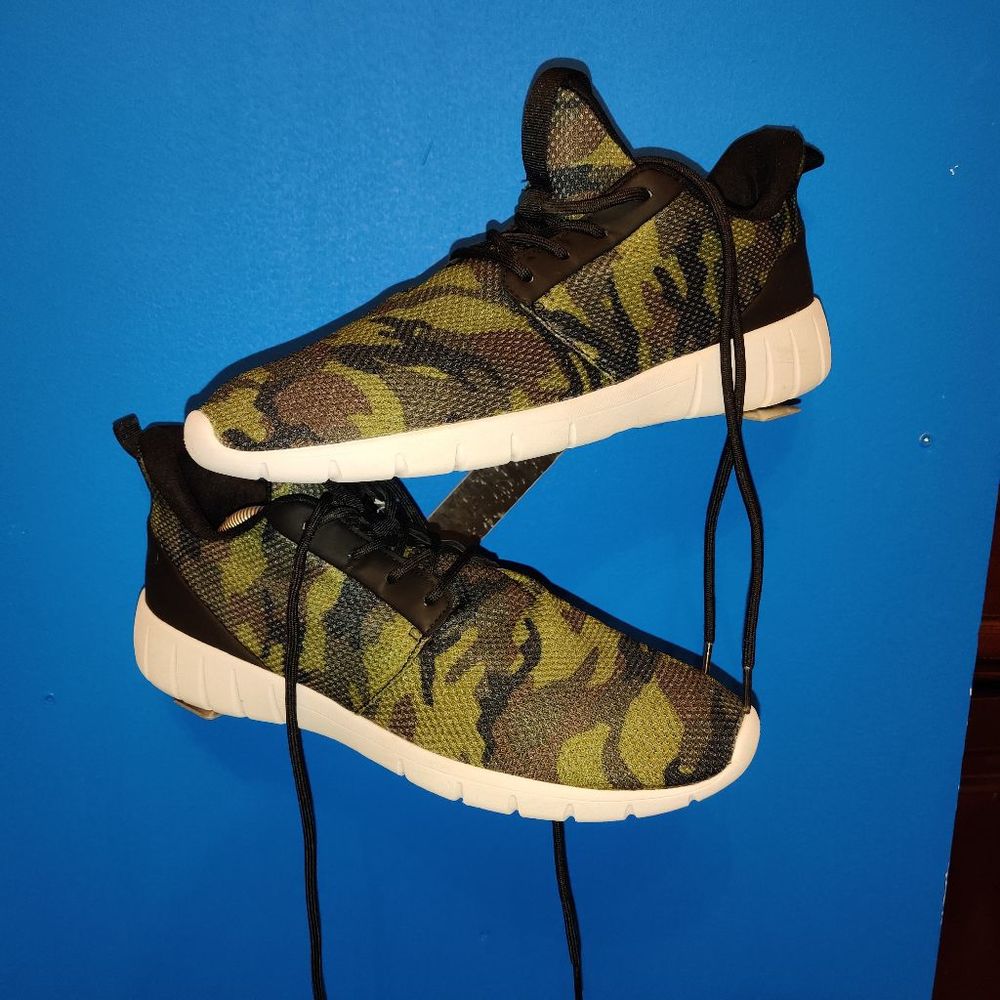 Mesh sneakers  size 11.5